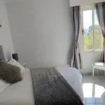 Lemon Tree Apartment